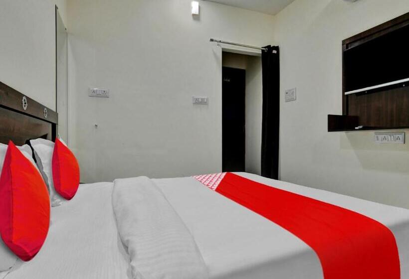 酒店 Oyo Flagship 81131 Dr Greens