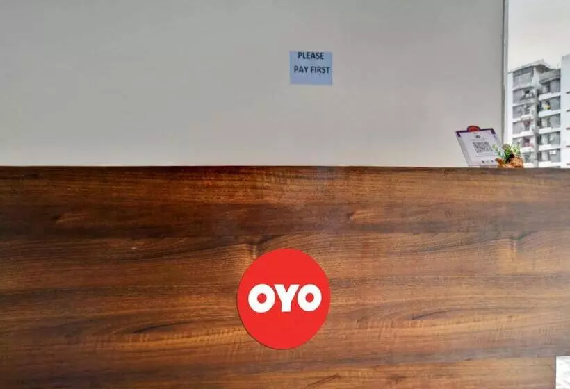 ホテル Oyo Flagship 81131  Dr Greens