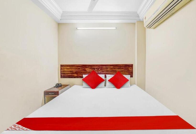 هتل Oyo Flagship 81161  Sri Uma International