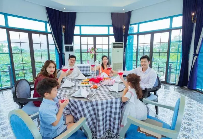 هتل Vườn Vua Resort & Villas