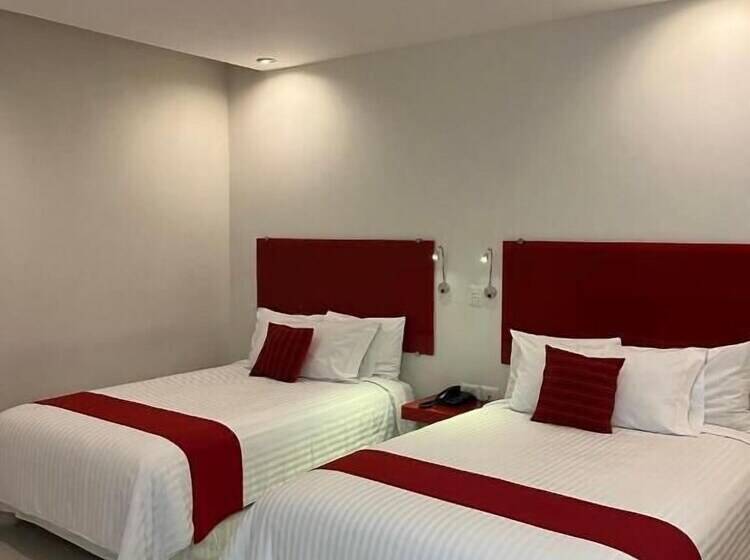 هتل Zújmú Business Boutique