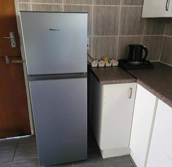 ペンション 29b Zebra Street   Inhimwe Guesthouse