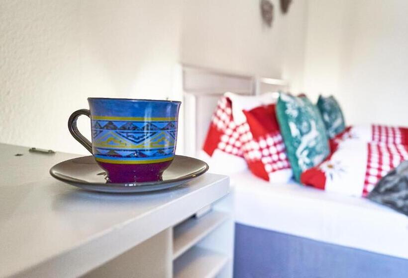 Пансион Sweet Room By Interlaken