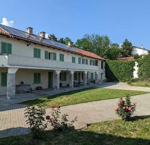 Aamiaismajoitus (B&B) Cascina Cortese
