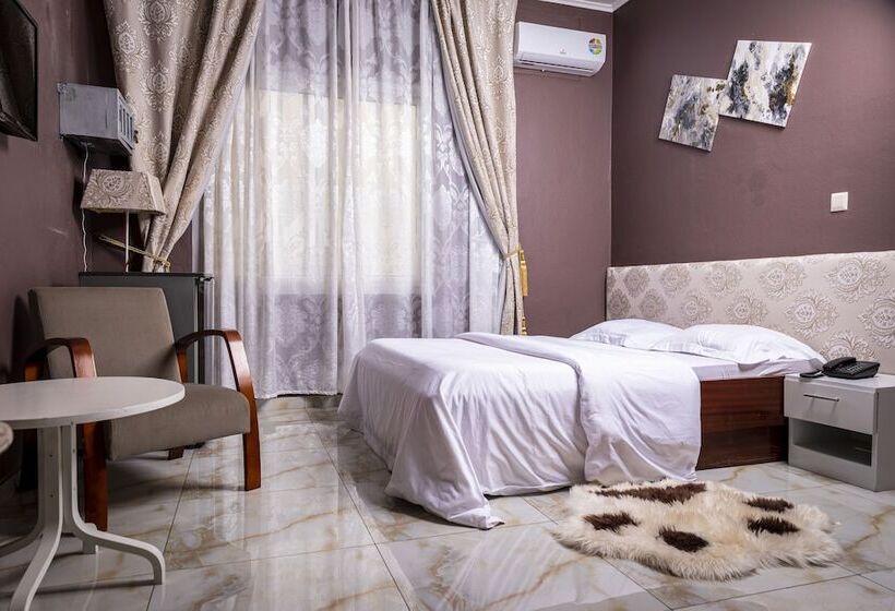 هتل Hôtel Papyrus