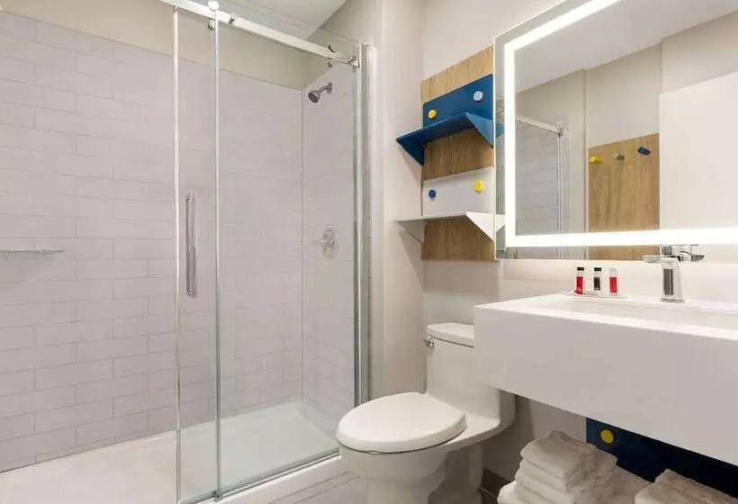 Microtel Inn & Suites By Wyndham Lachute