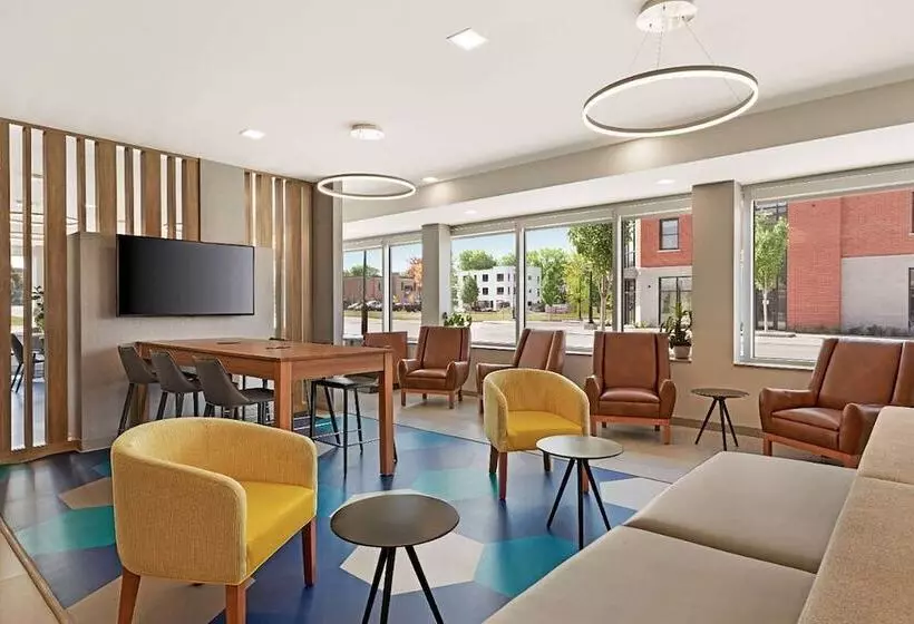 Microtel Inn & Suites By Wyndham Lachute