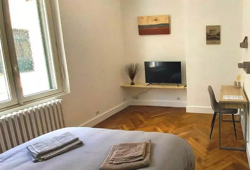 Majatalo Histoire De Loire : Gabrielle