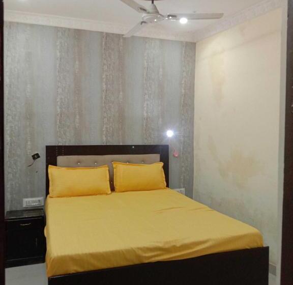 호텔 Oyo 81095 Green Velly