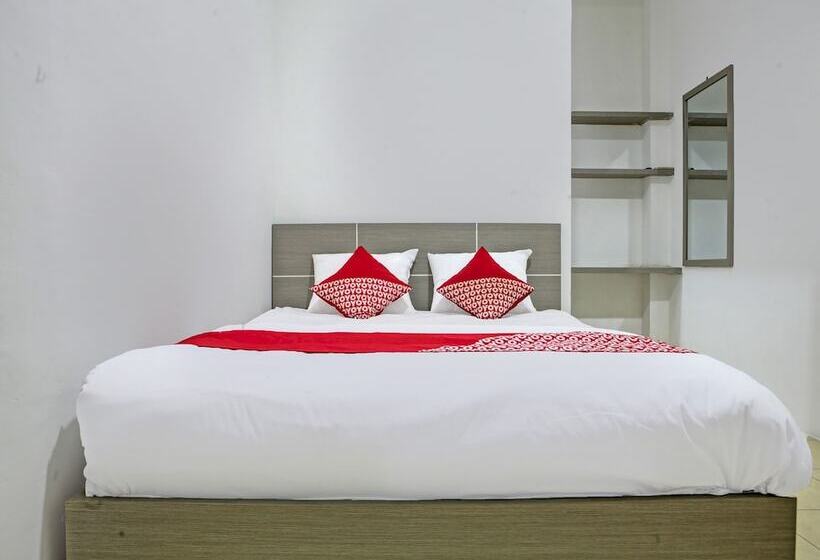 בית מלון כפרי Oyo 92457 Wisma Griya Nusa Bangsa