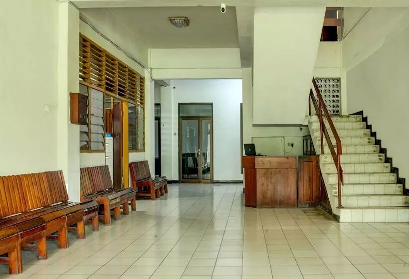 ホテル Oyo 92457 Wisma Griya Nusa Bangsa