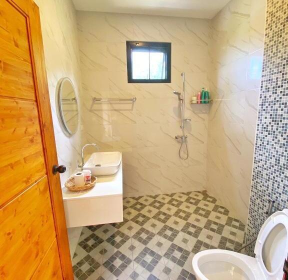 Пансион Sea View   Palm Villa