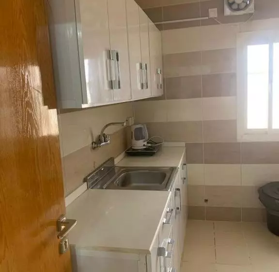 المنام بارك للشقق المخدومة