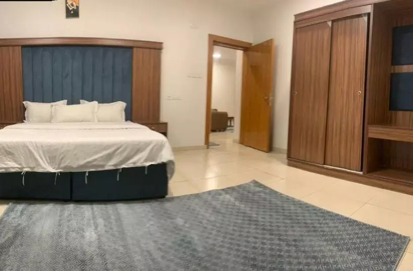 المنام بارك للشقق المخدومة