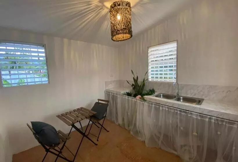 تختخواب و صبحانه Casa Mamatinda