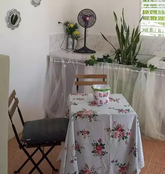 تختخواب و صبحانه Casa Mamatinda