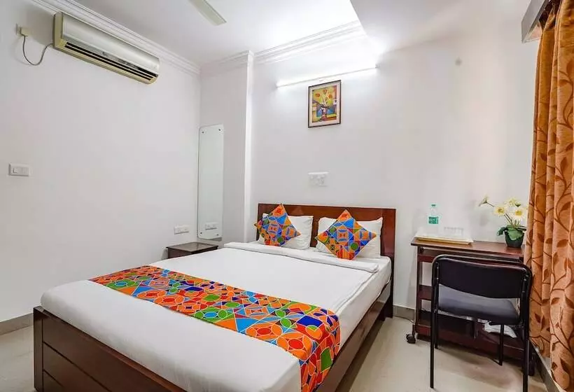 Fabhotel Om Residency