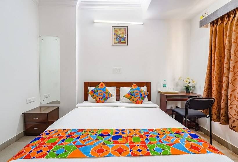 Fabhotel Om Residency