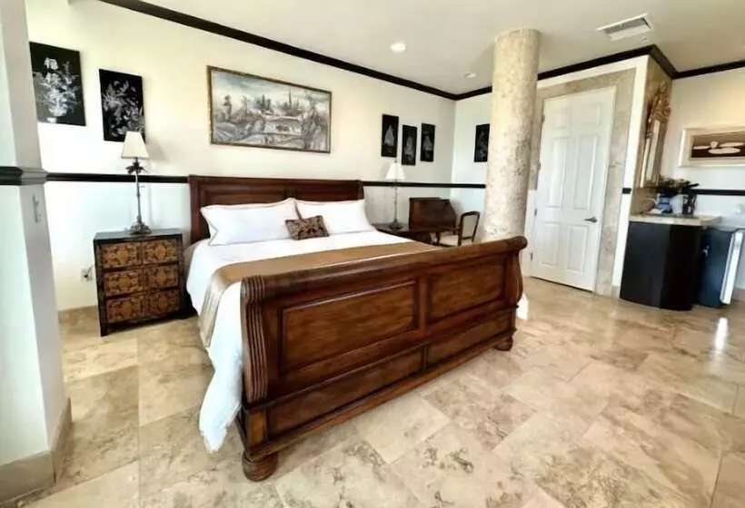 Hotelli Bliss By The Sea