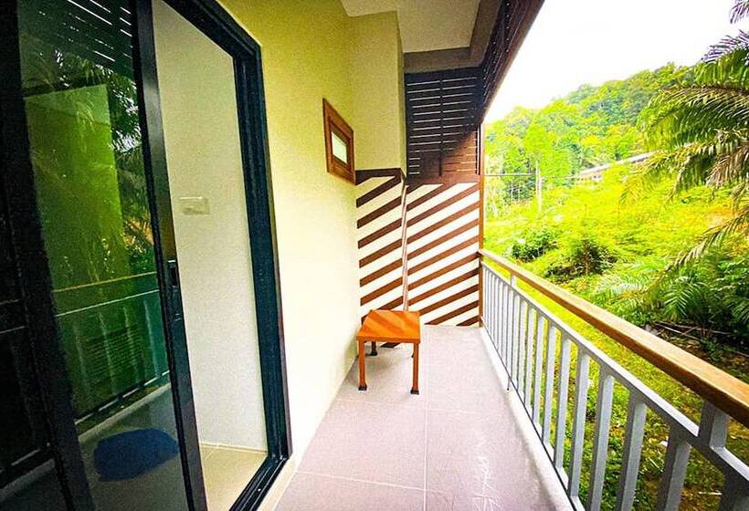 בית מלון כפרי Chanpailin Omarzaa