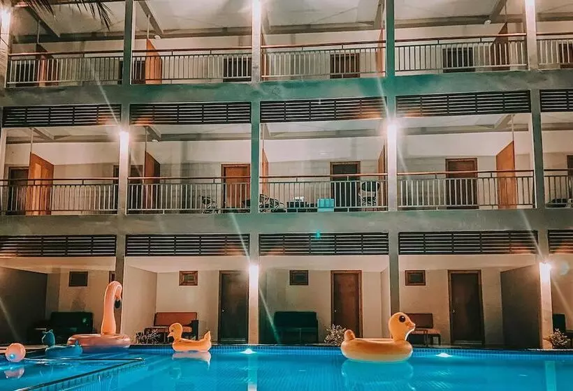 هتل Chanpailin Omarzaa