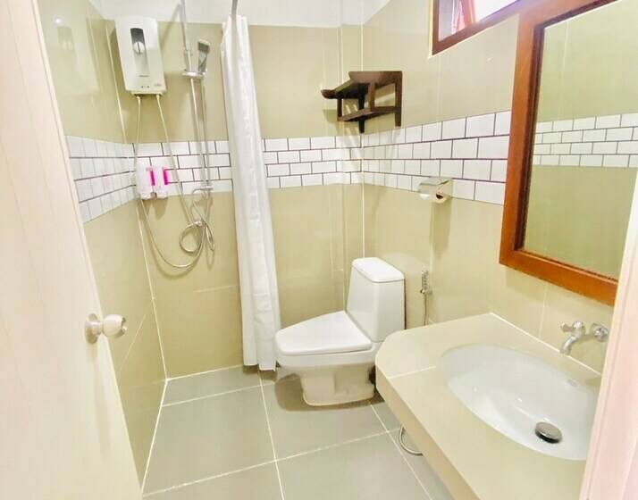 בית מלון כפרי Chanpailin Omarzaa