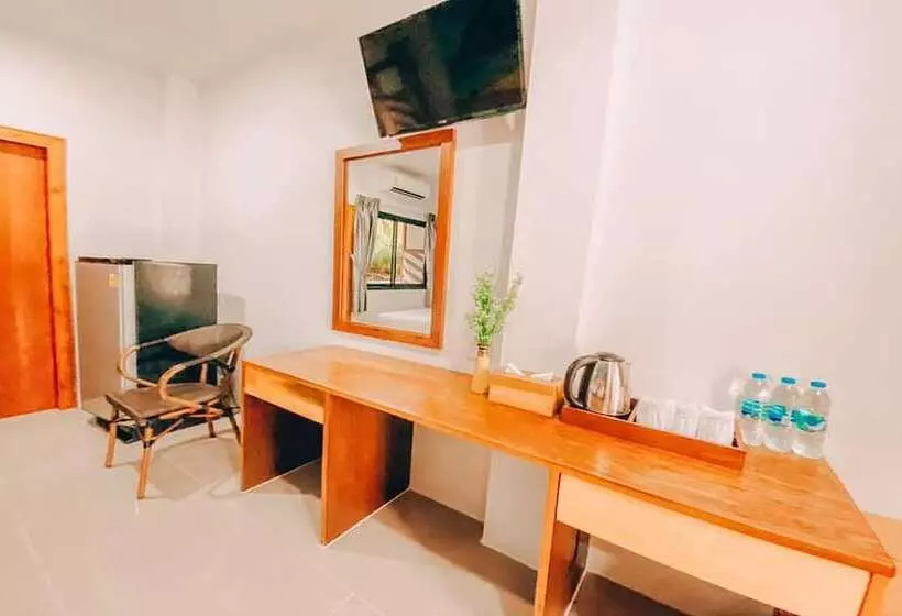 هتل Chanpailin Omarzaa