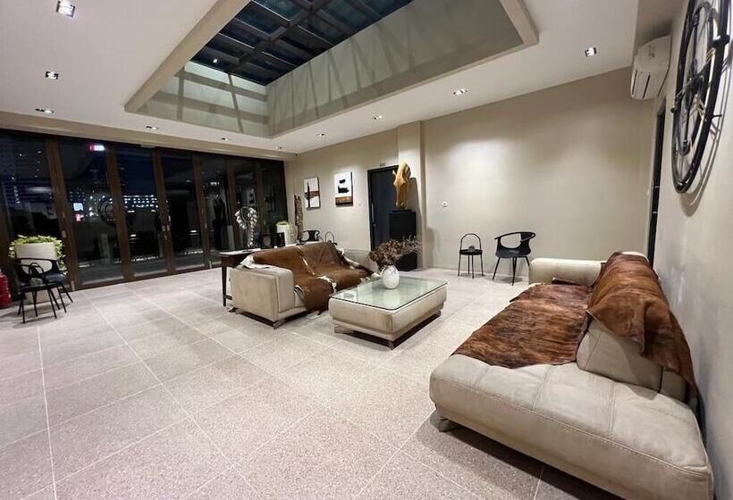 Hotel Choska Residence