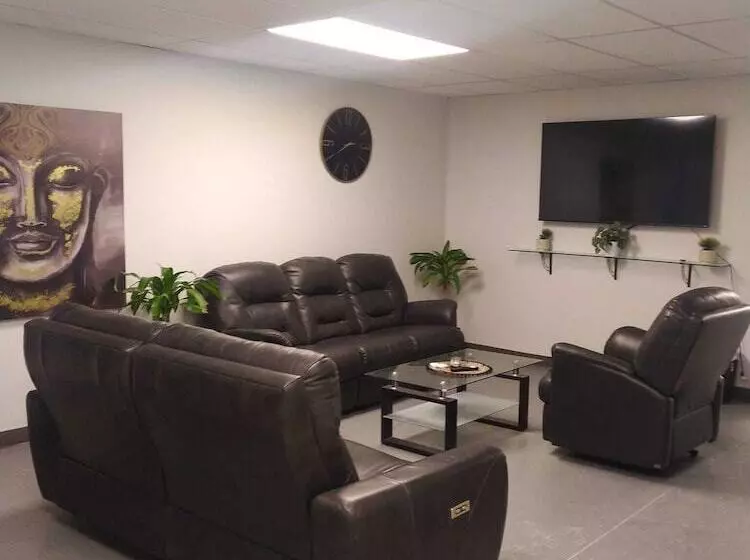 Kapselihotelli Amr Hotel Inc