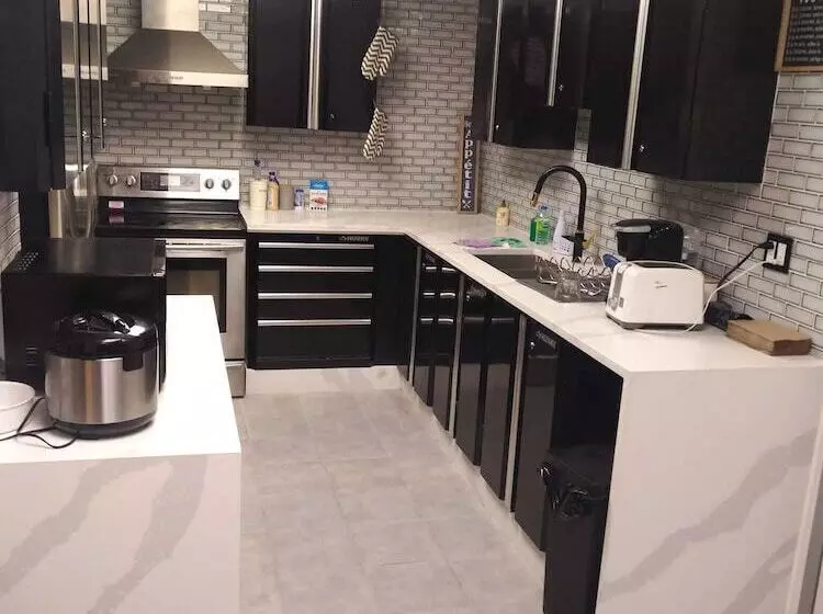 Kapselihotelli Amr Hotel Inc