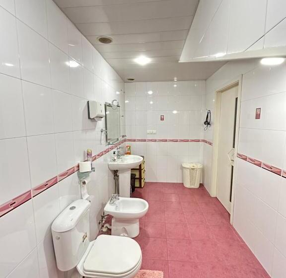 Pensione Monami Guest House