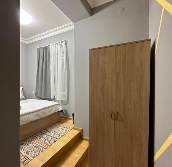 Pensione Monami Guest House