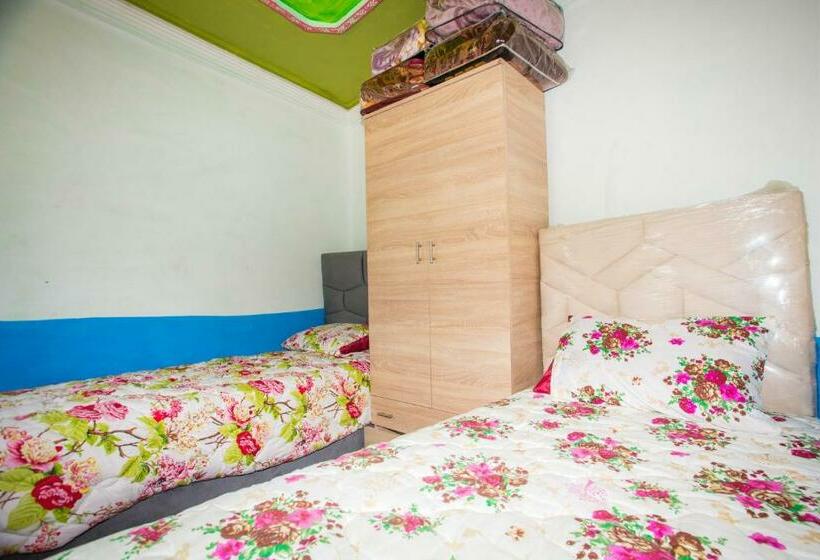 هاستل Auberge Agla 1