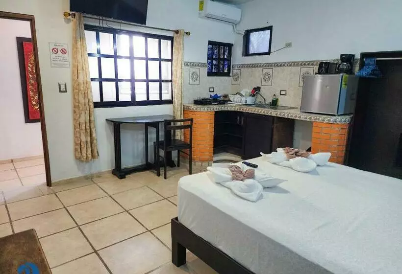 Retkeilymaja Fitz Mar