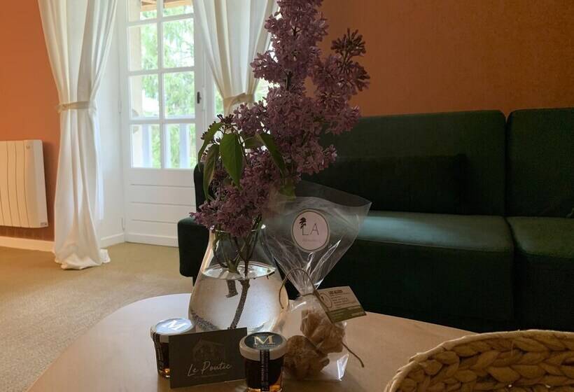 ベッドアンドブレックファースト Le Poutic Piscine Chauffee