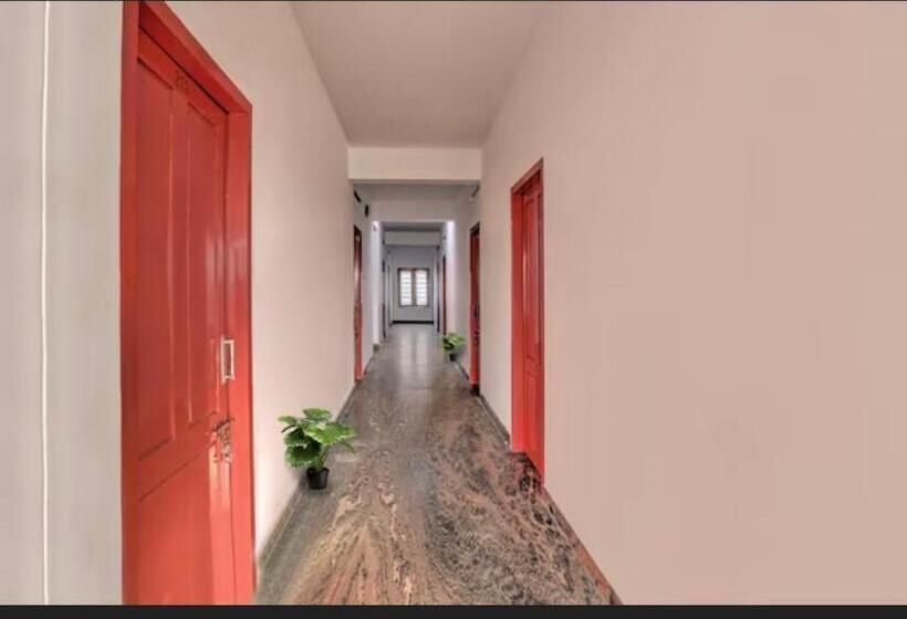 Hotel Ss Kkp Tourist Home