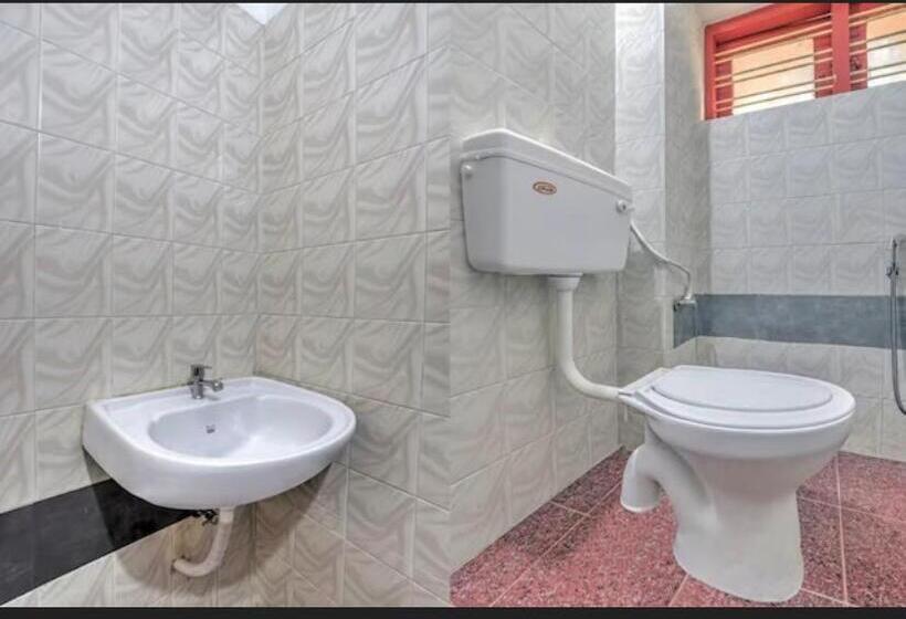 Hotel Ss Kkp Tourist Home