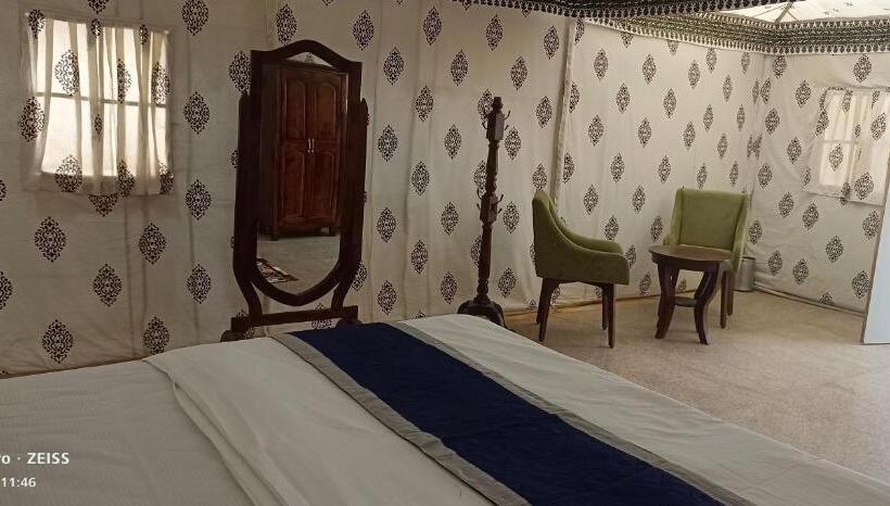 فندق Sam Desert Dunes Camp