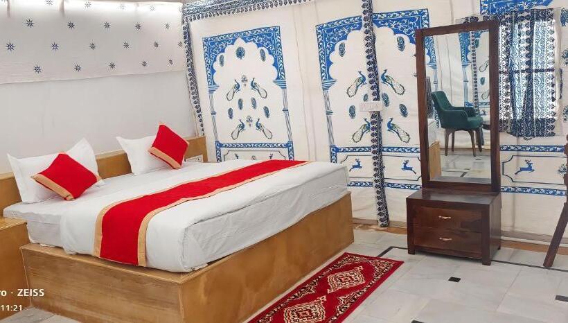 فندق Sam Desert Dunes Camp