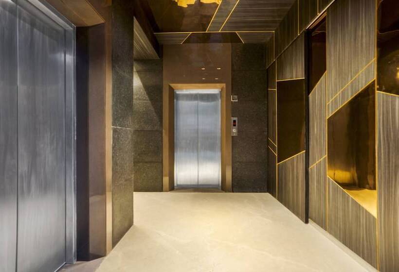 酒店 Treebo Premium Savera Inn