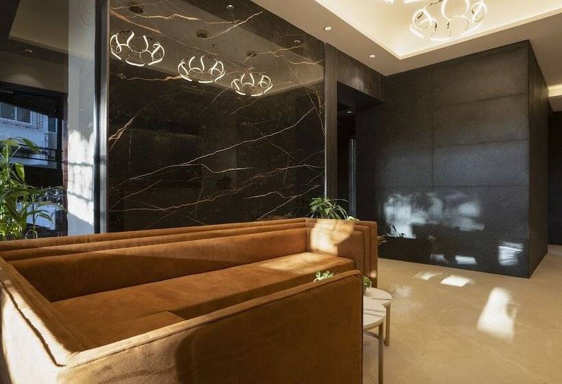 酒店 Treebo Premium Savera Inn