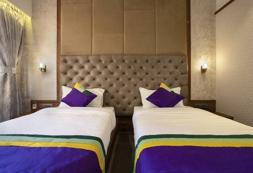 酒店 Treebo Premium Savera Inn