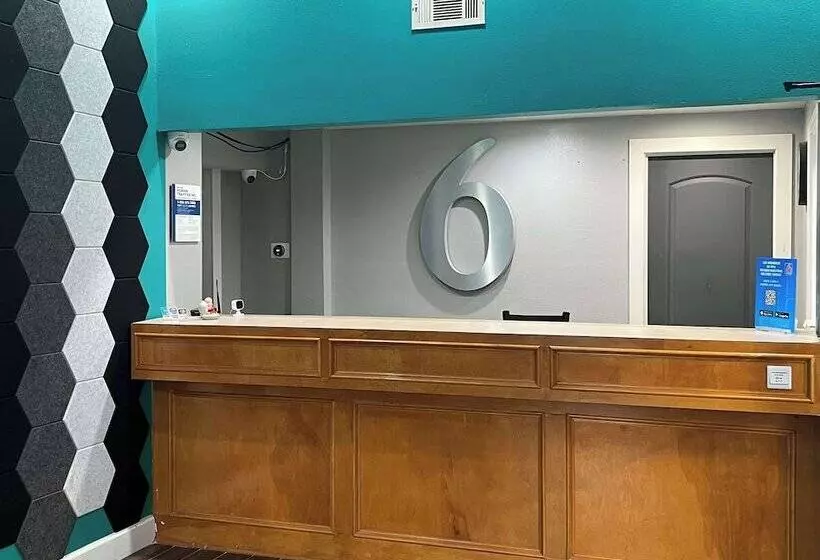 Motel 6 Morrilton, Ar