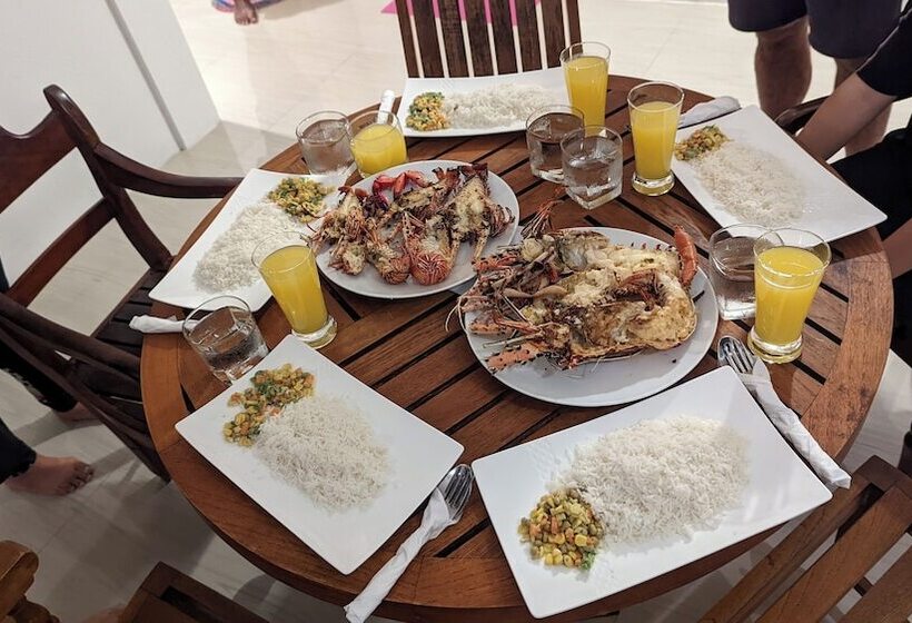 پانسیون Dhoani Maldives Guesthouse