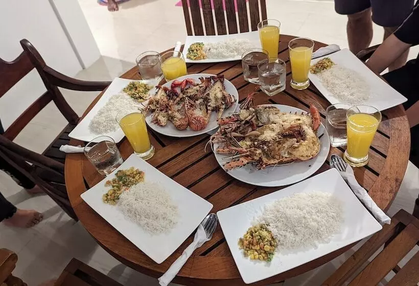 پانسیون Dhoani Maldives Guesthouse