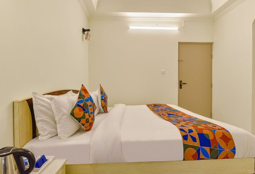 호텔 Townhouse Oak The Tulip Regency