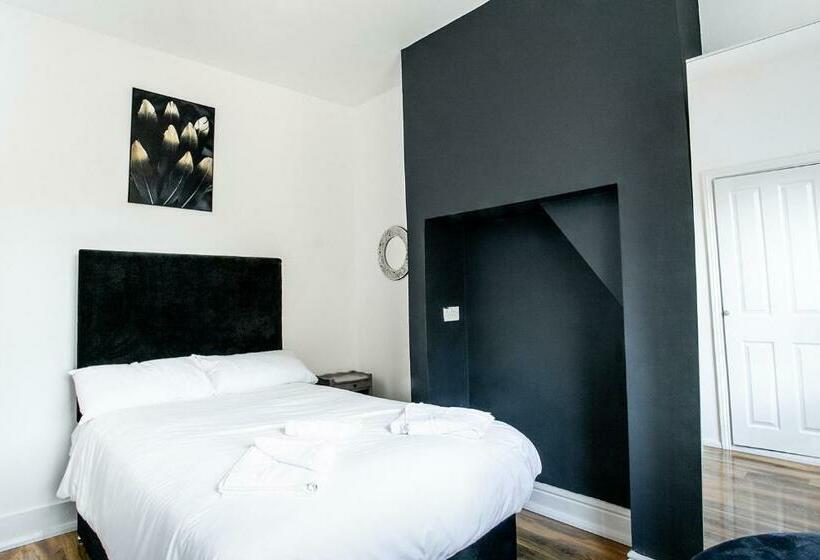 هتل کپسول Smart Stay