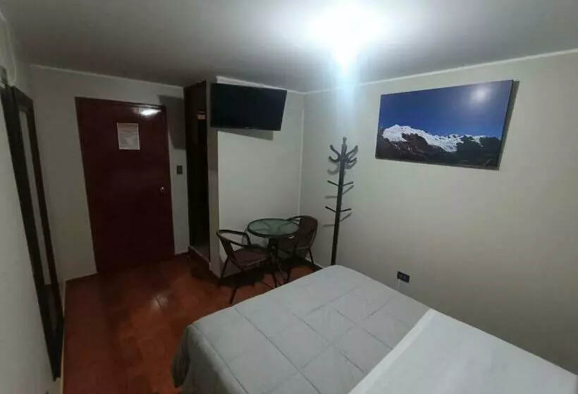 هتل Hostal Samaywasi