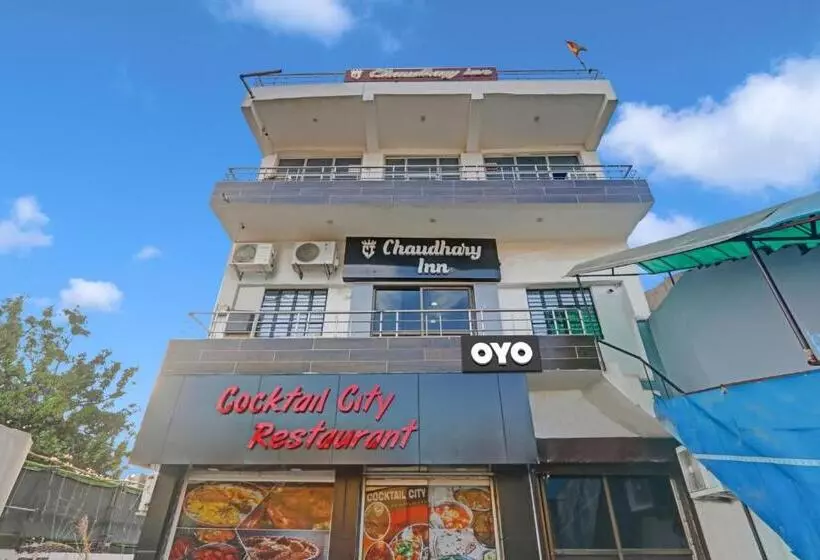 هتل Oyo Flagship 81064 Chaudhary In