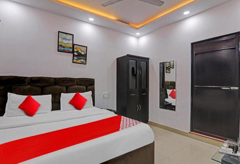 酒店 Oyo Flagship 81064 Chaudhary In